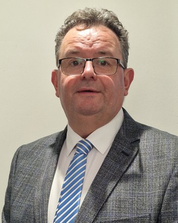 Solutions employee Ashley Jones colour profile photo